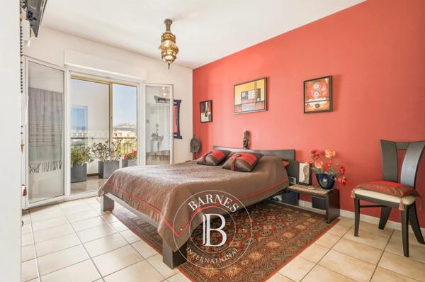 Marseille 8ème, Appartement 3 Chambres -  169 m² à vendre
