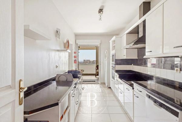Marseille 8ème, Appartement 3 Chambres -  169 m² à vendre