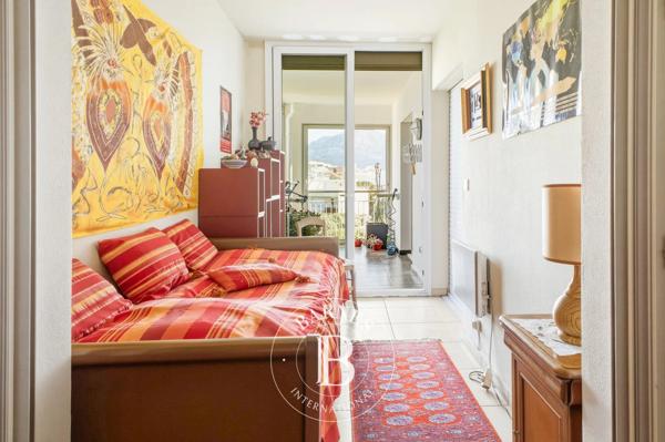 Marseille 8ème, Appartement 3 Chambres -  169 m² à vendre