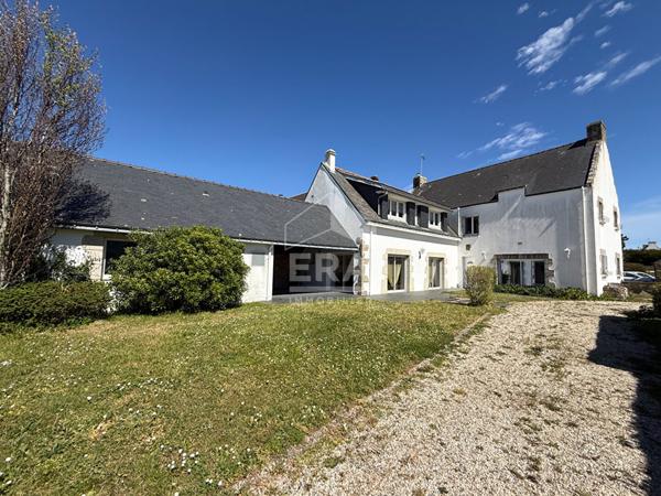 Maison Erdeven 8 pièce(s) 220 m2