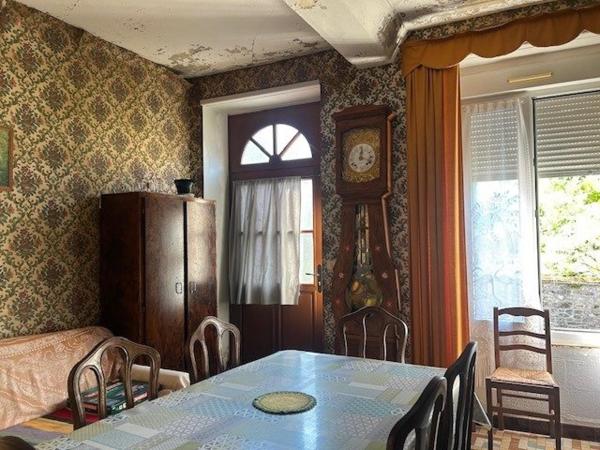 maison de bourg de 50m² à rénover