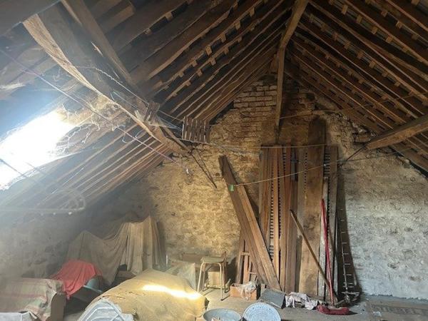 maison de bourg de 50m² à rénover