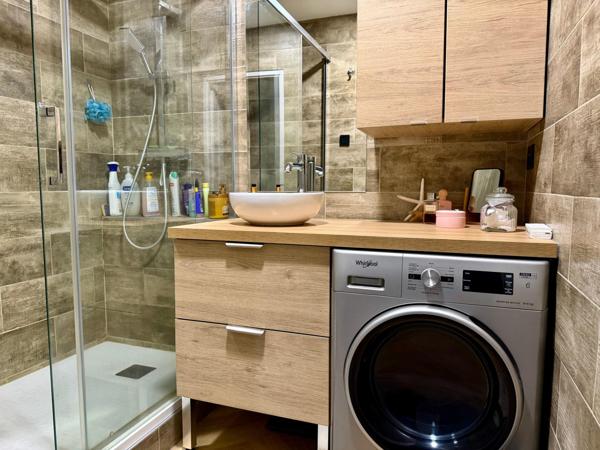 Appartement F3 de standing avec piscine