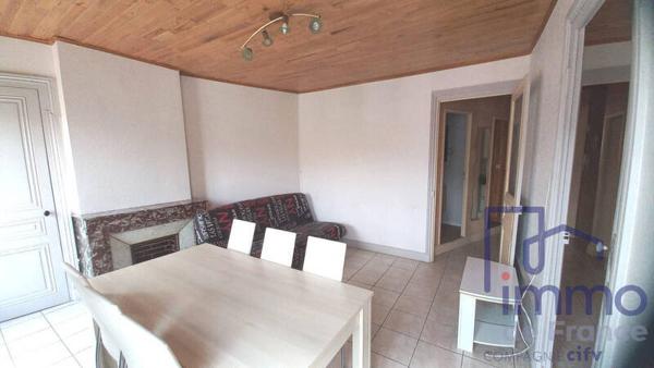 Appartement 2 pièces                                        - 42000 Saint-Étienne Réf : 2893-CIFVFOREZVELAY