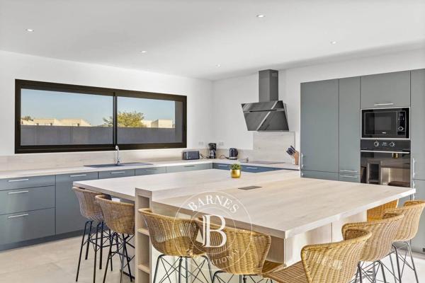 Lecci, Villa 6 Chambres -  206 m² à vendre