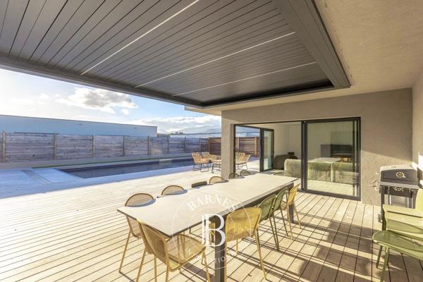 Lecci, Villa 6 Chambres -  206 m² à vendre