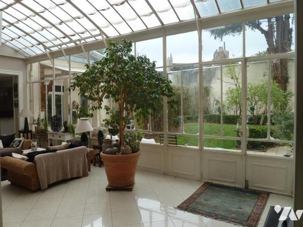 MAISON BOURGEOISE A VENDRE EN CENTRE-VILLE DE CAMBRAI