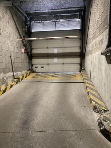 Garage - Parking à vendre à Angers dans le Maine-et-Loire (49100), ref : 49012-1961   
La Fayette