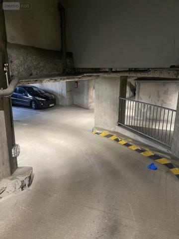 Garage - Parking à vendre à Angers dans le Maine-et-Loire (49100), ref : 49012-1961   
La Fayette