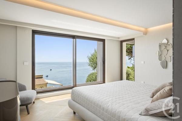 Maison à vendre  7 pièces - 222,61 m2 ROQUEBRUNE CAP MARTIN - 06