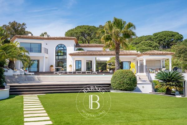 Grimaud, Propriété 4 Chambres -  440 m² à vendre