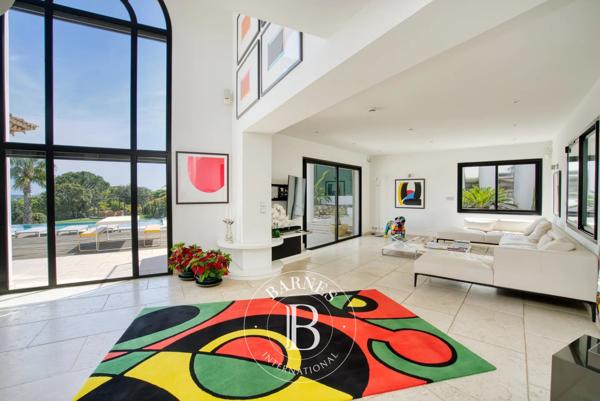 Grimaud, Propriété 4 Chambres -  440 m² à vendre