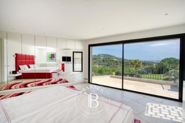 Grimaud, Propriété 4 Chambres -  440 m² à vendre