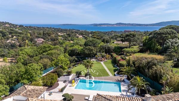 Grimaud, Propriété 4 Chambres -  440 m² à vendre