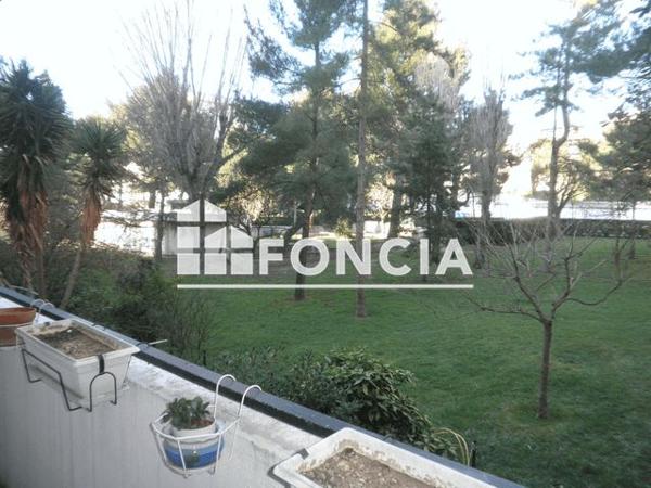 Location Appartement 2 pièces 31.31 m² - 15-19 AV. DE LA MARTHELINE Marseille 13009