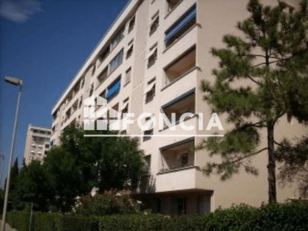 Location Appartement 2 pièces 31.31 m² - 15-19 AV. DE LA MARTHELINE Marseille 13009