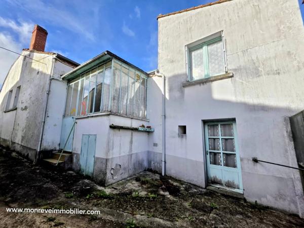 MAISON A RENOVER OU A RASER