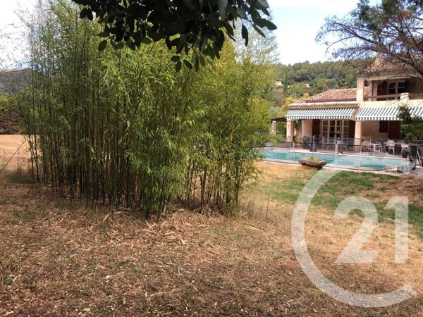 Maison à vendre  6 pièces - 207 m2 CABASSE - 83