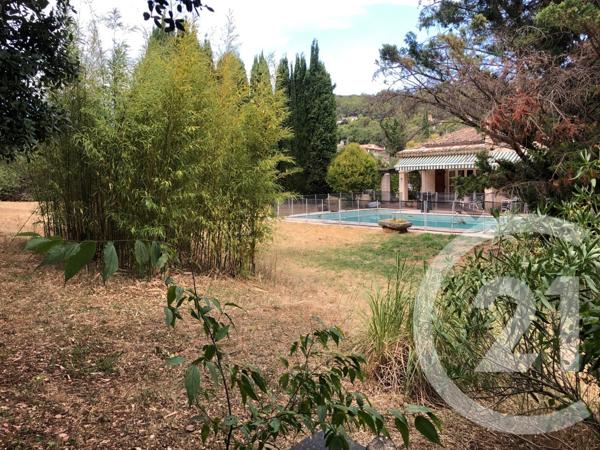 Maison à vendre  6 pièces - 207 m2 CABASSE - 83