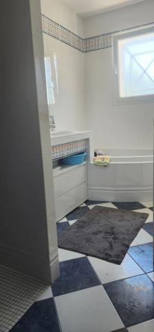 Maison à vendre 5 pièces PINEUILH (33)