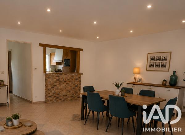 Maison à vendre 6 pièces 108 m² Savigny-le-Temple