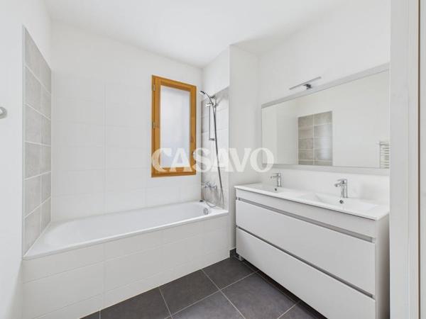 Vente Appartement 3 pièces de 71m² - 33440 Ambarès-et-Lagrave