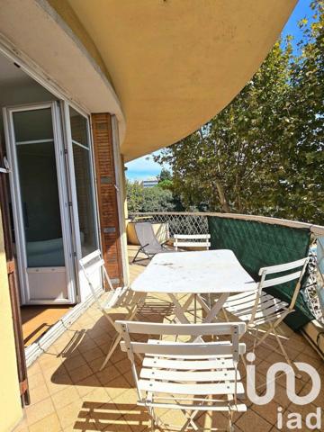 Appartement 5 pièces de 120 m² à Toulon (83000)