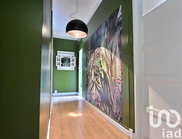 Appartement 5 pièces de 120 m² à Toulon (83000)