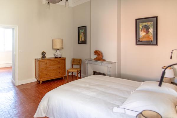 Maison Hyeres 5 pièce(s) 161 m2