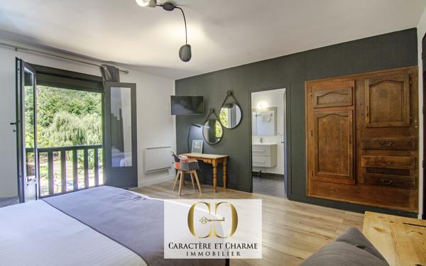 Sarlat-la-Canéda (24200) Propriété. Ancien hôtel restaurant + maison d'habitation.