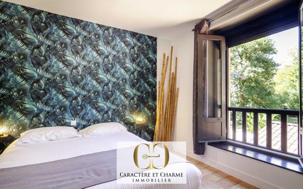 Sarlat-la-Canéda (24200) Propriété. Ancien hôtel restaurant + maison d'habitation.