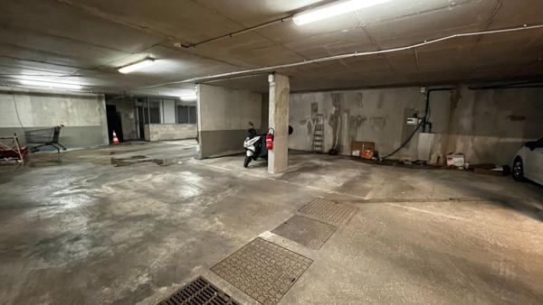 Parking / box Romainville