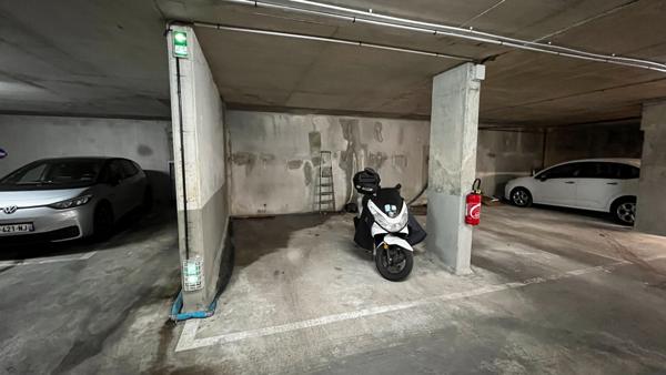 Parking / box Romainville