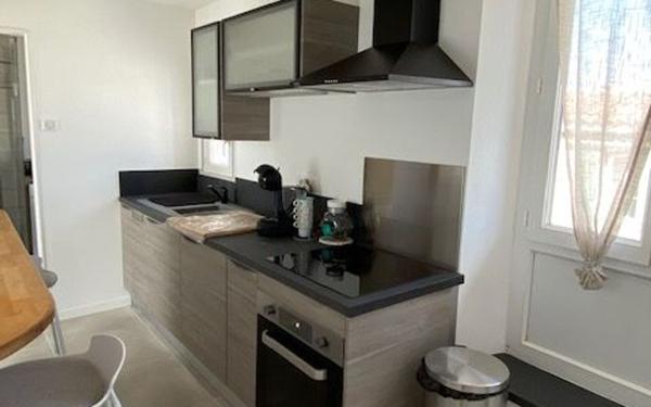 Appartement à louer    2 pièces •  Bouc-Bel-Air