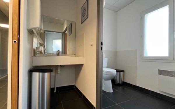 Maison à vendre    7 pièces •  Saint-Médard-en-Jalles