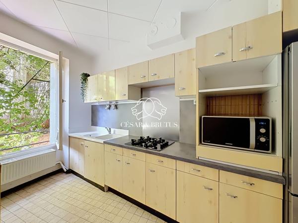 T3 de 73m2 + cave (secteur Burdeau/jardin des plantes)