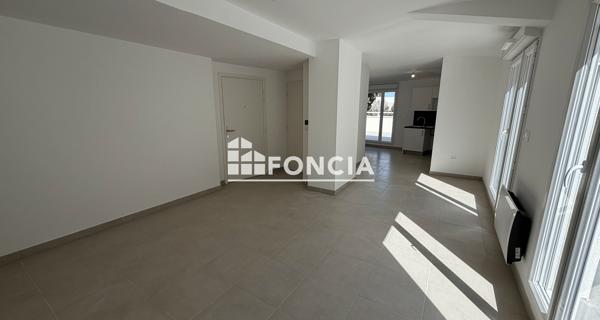Location Appartement 4 pièces 97.93 m² - Saint-rémy-de-provence 13210
