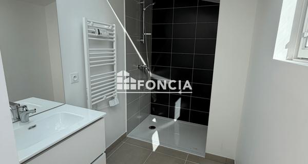 Location Appartement 4 pièces 97.93 m² - Saint-rémy-de-provence 13210