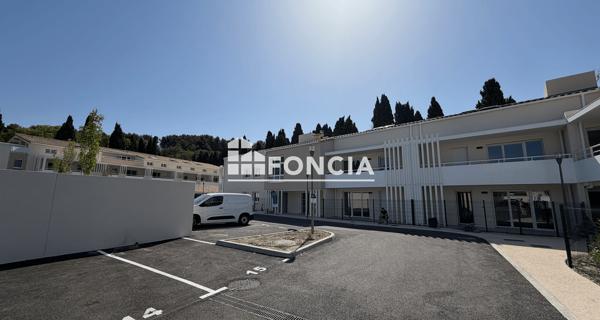 Location Appartement 4 pièces 97.93 m² - Saint-rémy-de-provence 13210