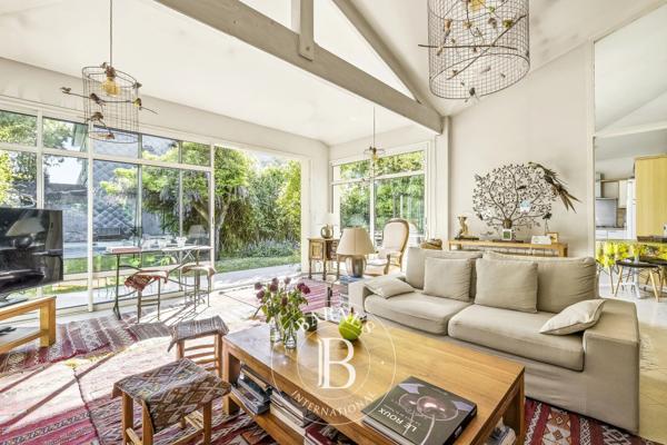 Le Bouscat, Maison 5 Chambres -  250 m² à vendre