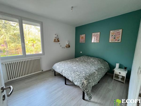 Jolie maison sur sous-sol