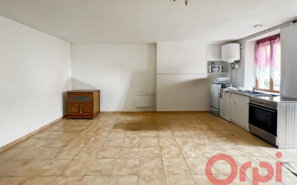 Maison à vendre    6 pièces •  Ainay-le-Château