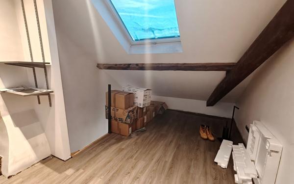 Appartement à vendre    4 pièces • 60,85 m2 Saint-Martin-d'Hères