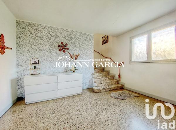 Maison 7 pièces de 157 m² à Valréas (84600)