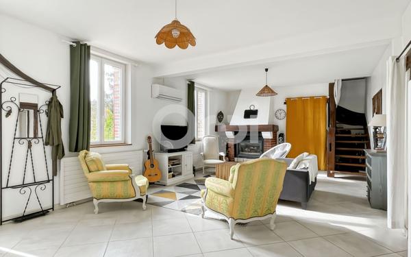 Maison à vendre    6 pièces • 180 m2 Le Chesne