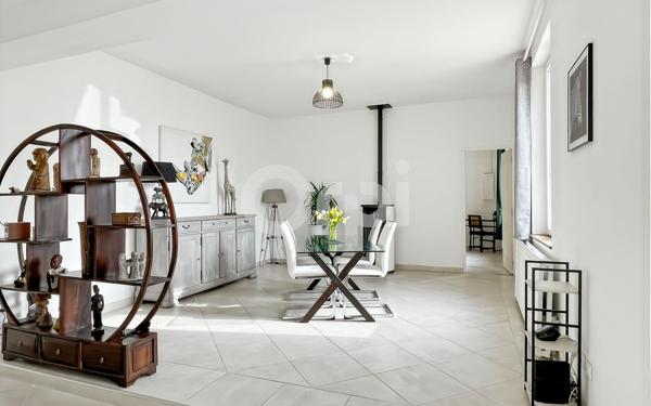 Maison à vendre    6 pièces • 180 m2 Le Chesne