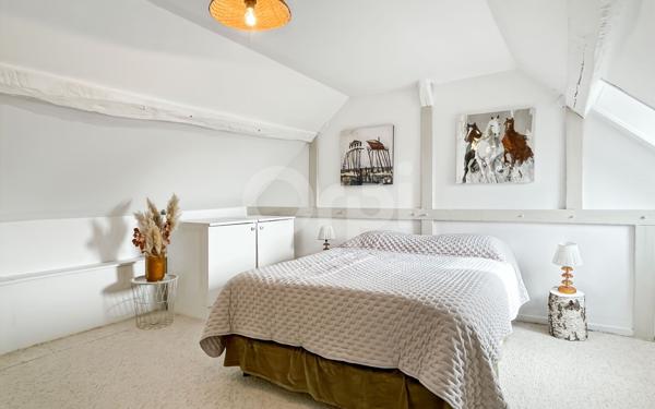 Maison à vendre    6 pièces • 180 m2 Le Chesne