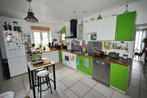 Maison 147m², 4 chambres, bureau, jardin