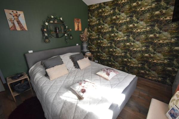 Maison 147m², 4 chambres, bureau, jardin