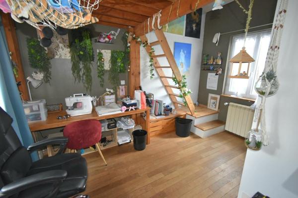 Maison 147m², 4 chambres, bureau, jardin